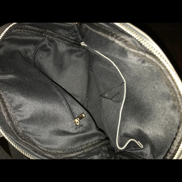 💚host pick❤️ Vegan Backpack - Picture 2 of 2